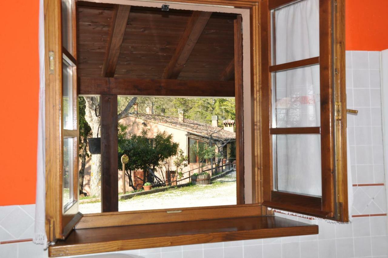 Agriturismo Gioie Di Campagna Fabriano Exterior photo